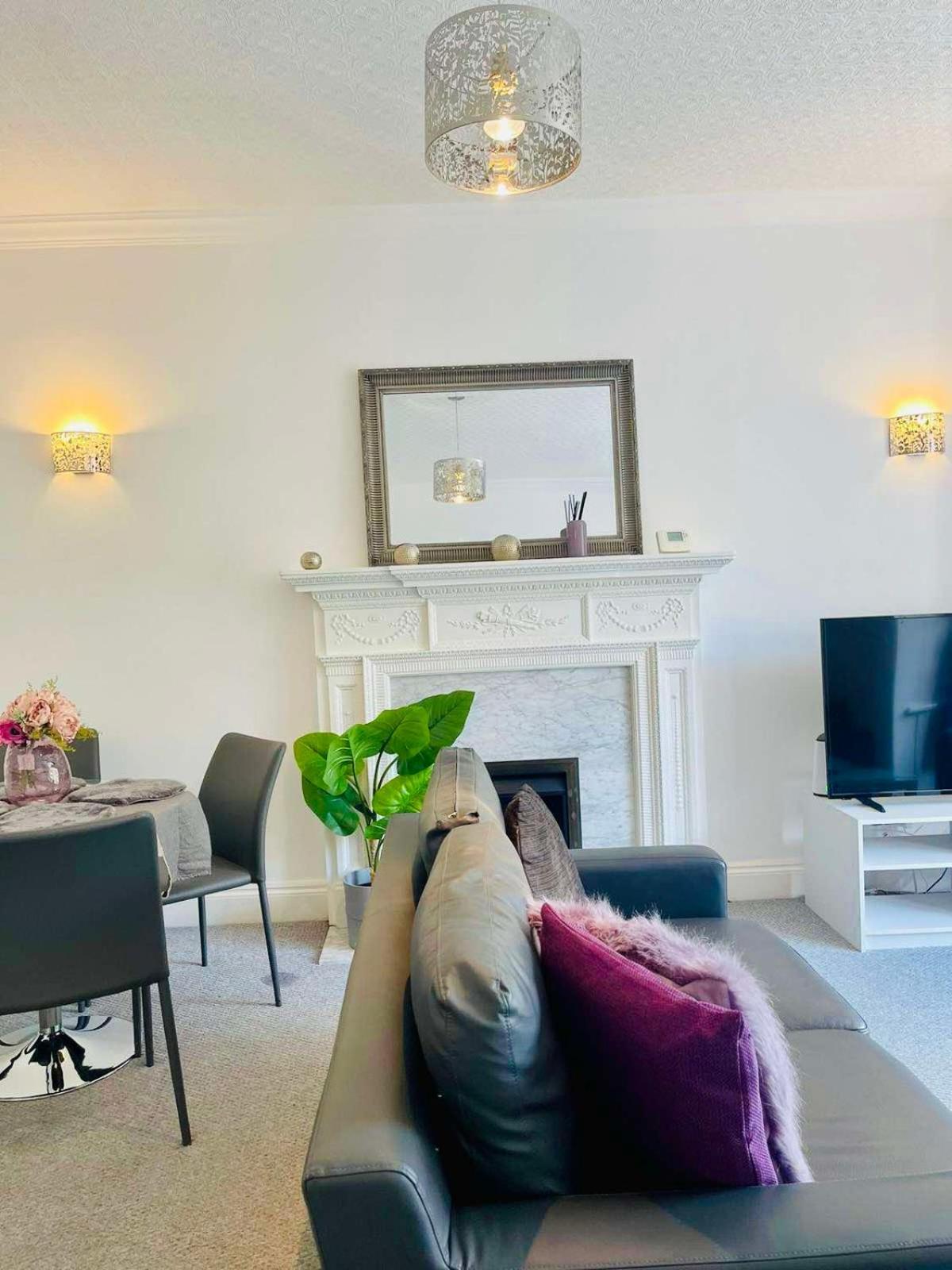 Luxury Apartment In Paddington ロンドン エクステリア 写真